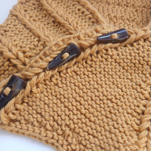 Dragon Wing Cowl Scarf - Mustard - Picture 4 of 7